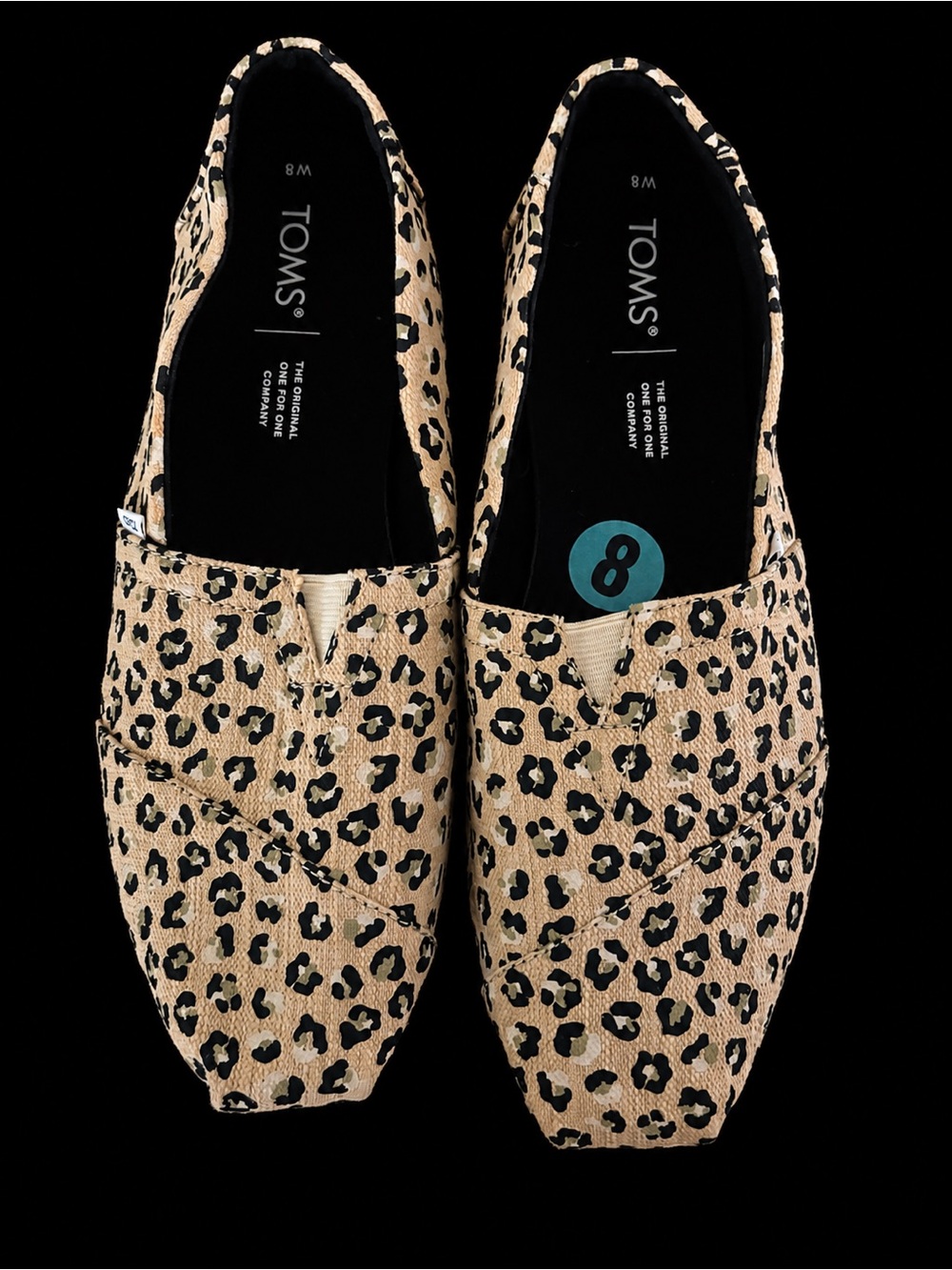 TOMS Leopard Print Canvas Slip On Flats Women’s Size 8 Casual Comfort Shoes